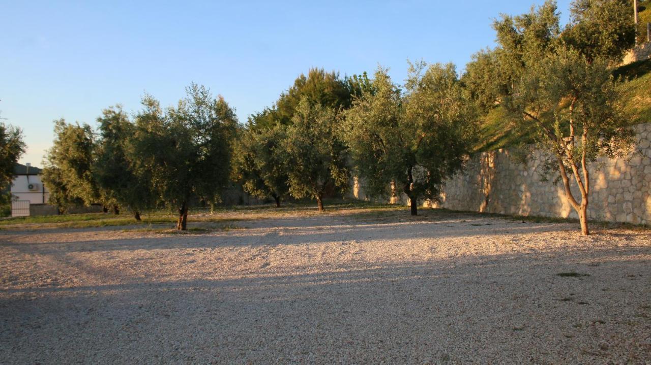 Agroturizem Bylis Hotel Hekal Kültér fotó